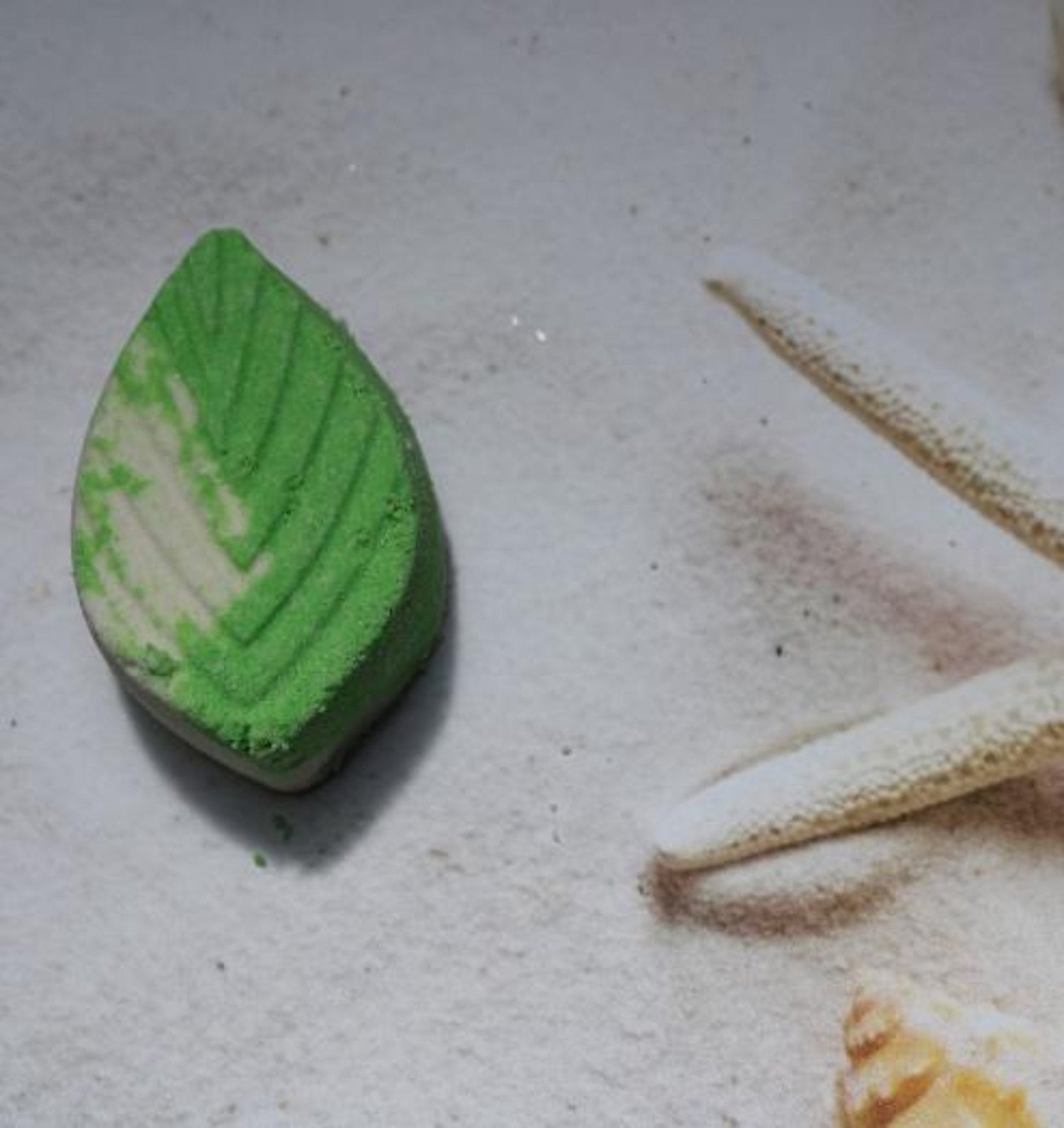 aromatherapy anxiety relief shower streamer  from inherited soil
