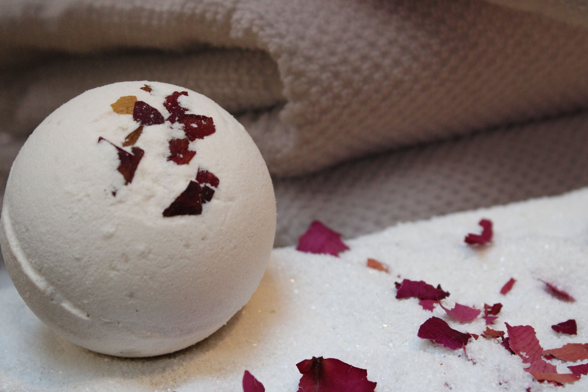 “Natural menstrual cramp relief bath bomb with roses – Inherited Soil”